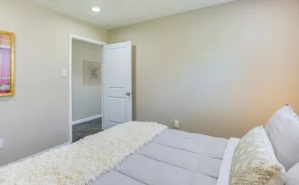 5 Mi to Fort Worth Stockyards: Home w/ Yard!