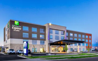 Holiday Inn Express & Suites Union Gap