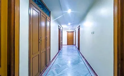 Hotel Tara International