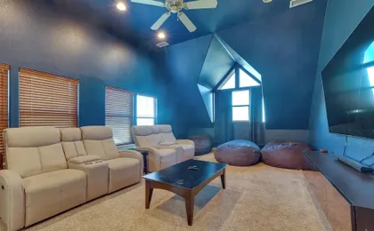 Scenic Canyon Lake Vacation Home Near Boat Ramp!