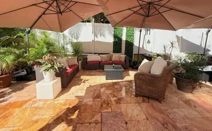 Sinclair Boutique Hotel