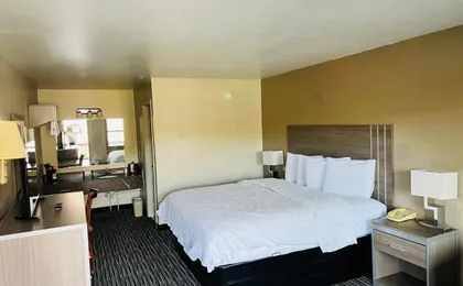 Budgetel Inn And Suites