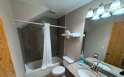 Promenade Inn & Suites Oceanfront