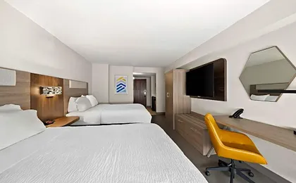 Holiday Inn Express & Suites Raleigh NE - Medical Ctr Area By IHG