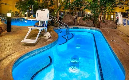 FairBridge Hotel by Concord Plaza