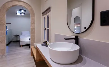 Oasis Luxury House