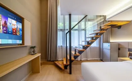 Ruisite Hotel (Shanghai Lianhua Road Subway Station Fudan Pediatric Hospital Branch)