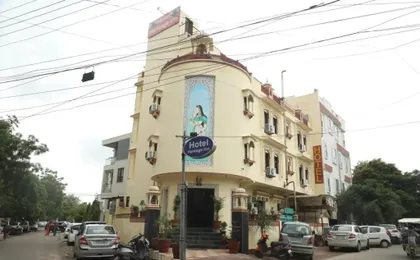 Hotel Heritage Inn