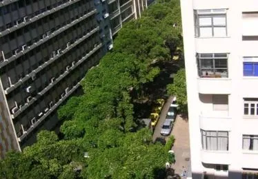 Apartamento Xavier da Silveira 40
