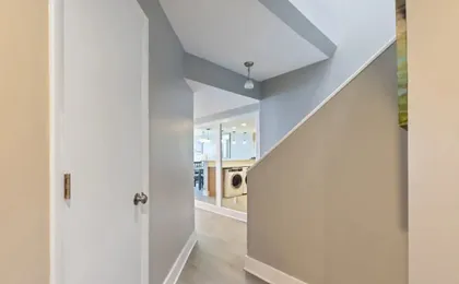 Private 3BR's at Palms by Hosteeva