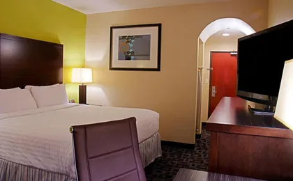 Super 8 by Wyndham Irving/Dfw Apt/North