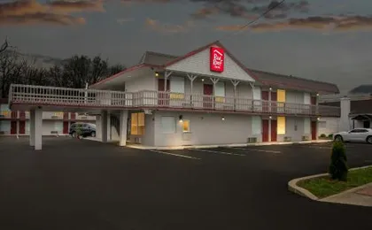 Red Roof Inn Radcliff - Fort Knox