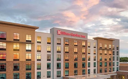 Hilton Garden Inn Grapevine at Silverlake Crossings