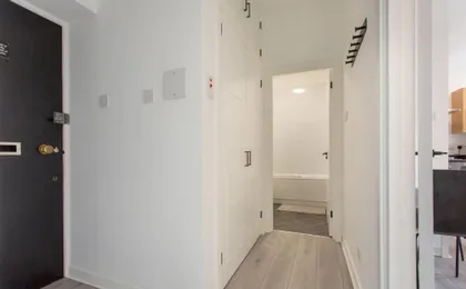 Modern & Bright 1 Bed for 4 Close To City Centre! (Adults Only)