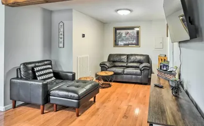 Pigeon Forge Cabin w/ Private Hot Tub & Gas Grill