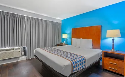 Alamar Resort Inn
