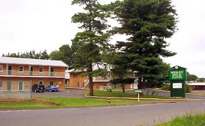 Wesley Inn And Suites