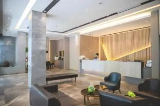Home Inn Shanghai Lujiazui Oriental Pearl Pudong Avenue Metro Station