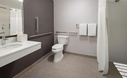 Courtyard Chicago Waukegan Gurnee