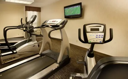 Drury Inn & Suites St. Louis Collinsville