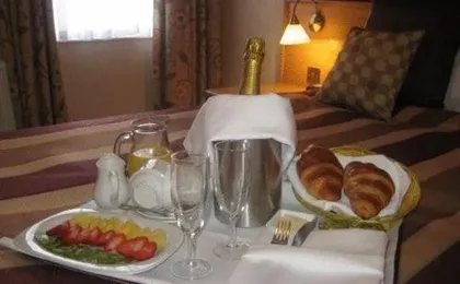Uplawmoor Hotel