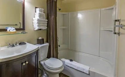 Discovery Inn