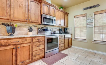 'lodge at Rocky Creek' w/ Private Hot Tub & Yard!