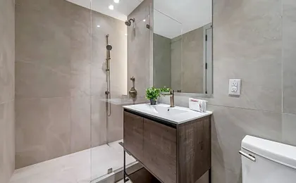 Global Luxury Suites at The Arches