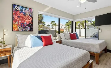 Soleil Modern by Avantstay Design-forward Stay + Resort-style Pool + Hot Tub + Near the Beach