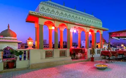Nahargarh Haveli Hotel