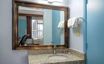 Days Inn by Wyndham Perrysburg/Toledo