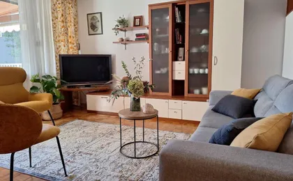 Apartment Melody