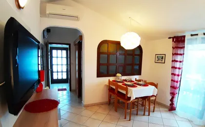 Apartments Zrinka