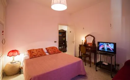 Romantic Ciclamini House