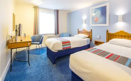 Go2 Glasgow Cumbernauld Hotel