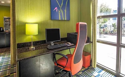 Comfort Inn & Suites Lantana - West Palm Beach South