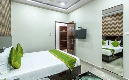 Treebo Greenwood Premier Suites, Old Airport Road