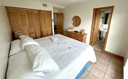 Shore View Hotel
