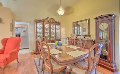 Tampa Home w/ Private Backyard ~ 15 Mi to Downtown