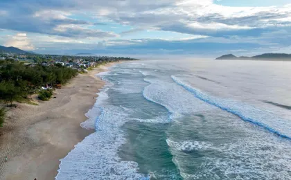 Casa Brasileira Frente Mar Com SPA E Estacionamento