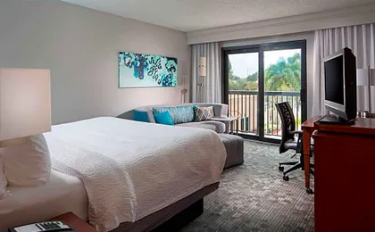 Sonesta Select Boca Raton Town Center