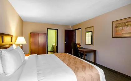 Quality Inn Summersville - New River Area