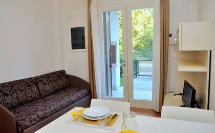 Wonderful Flat With Solarium and Swimming Pools