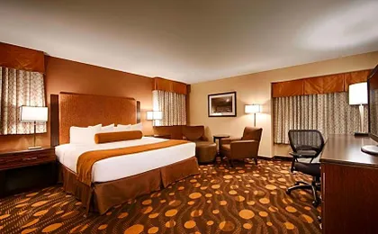 Best Western Plus Suites Hotel Coronado Island