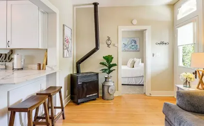 Walk to Courthouse Square: Quiet Home w/ Porch