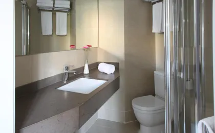 Mh Apartments Suites