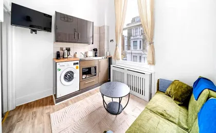 Modern 1BR Apartment in Greater London