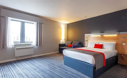 Holiday Inn Express Edinburgh Royal Mile By IHG