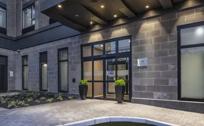 HOLIDAY INN EXPRESS BOSTON LOGAN AIRPORT