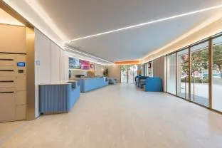 Hanting Hotel Nanjing Liuhe Longchi Metro Station